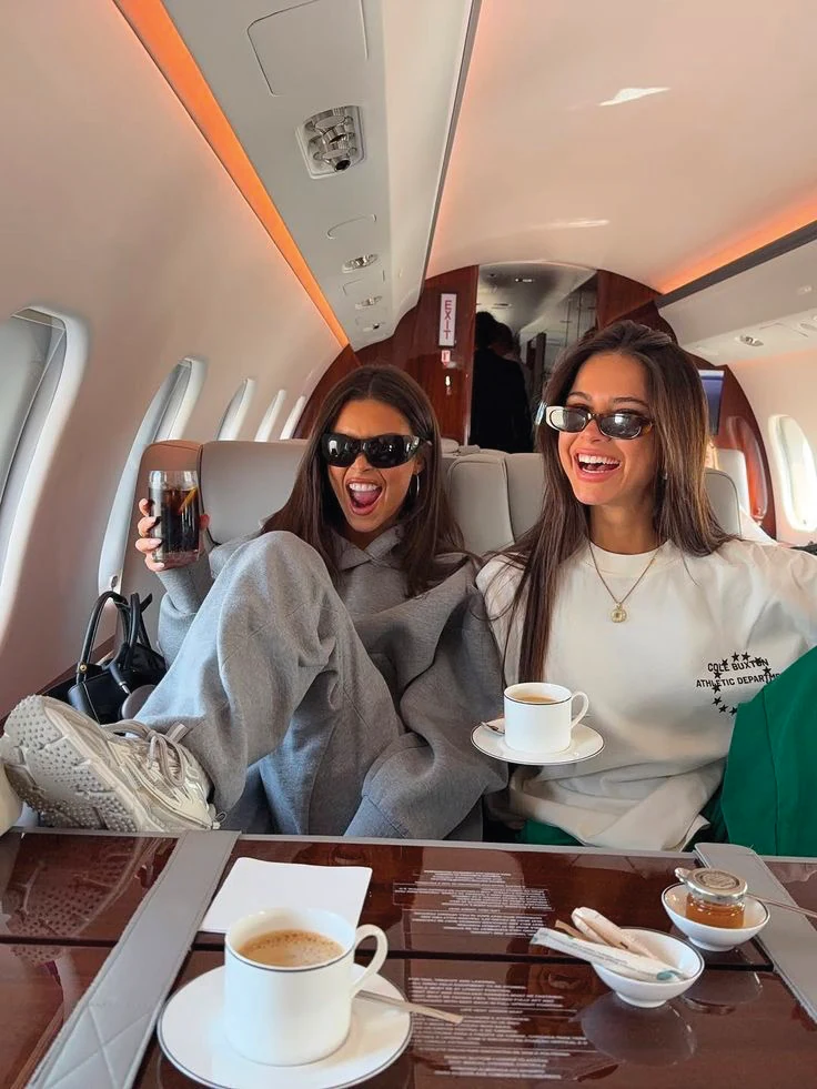 For the plot Private jet era